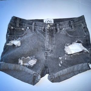 OneTeaspoon faded gray rolled distressed shorts.